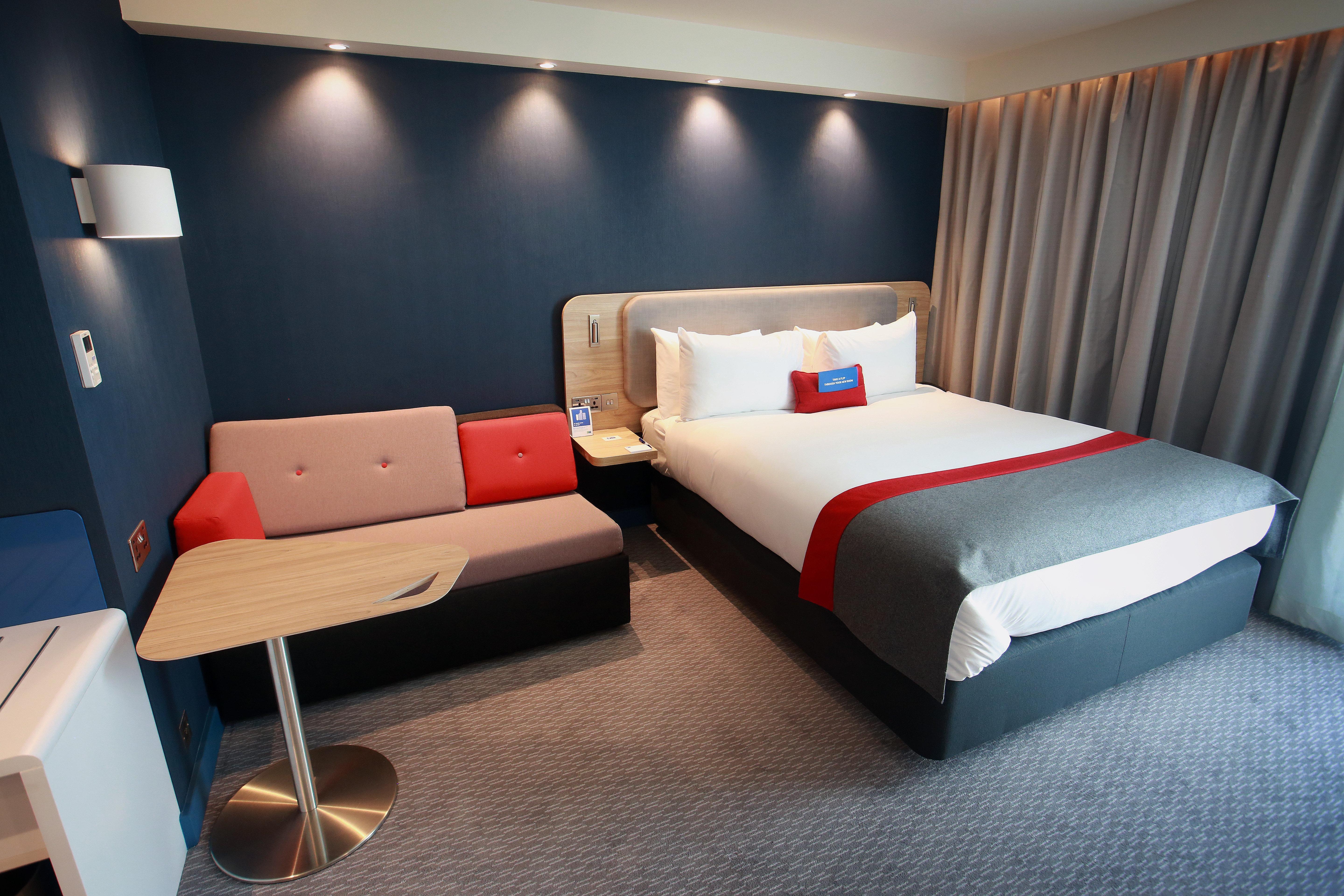 Holiday Inn Express - Manchester - Traffordcity By Ihg Urmston Esterno foto