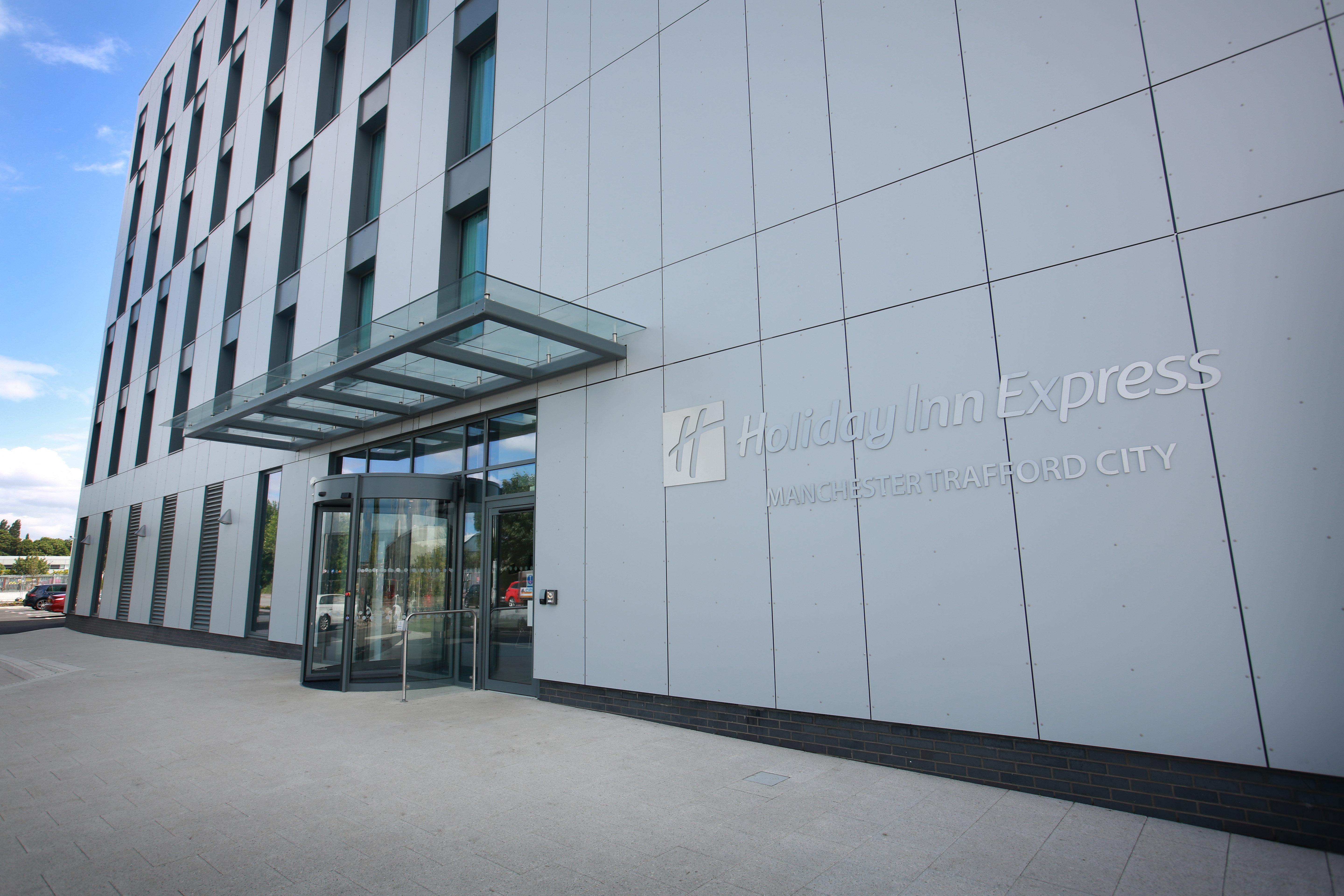 Holiday Inn Express - Manchester - Traffordcity By Ihg Urmston Esterno foto