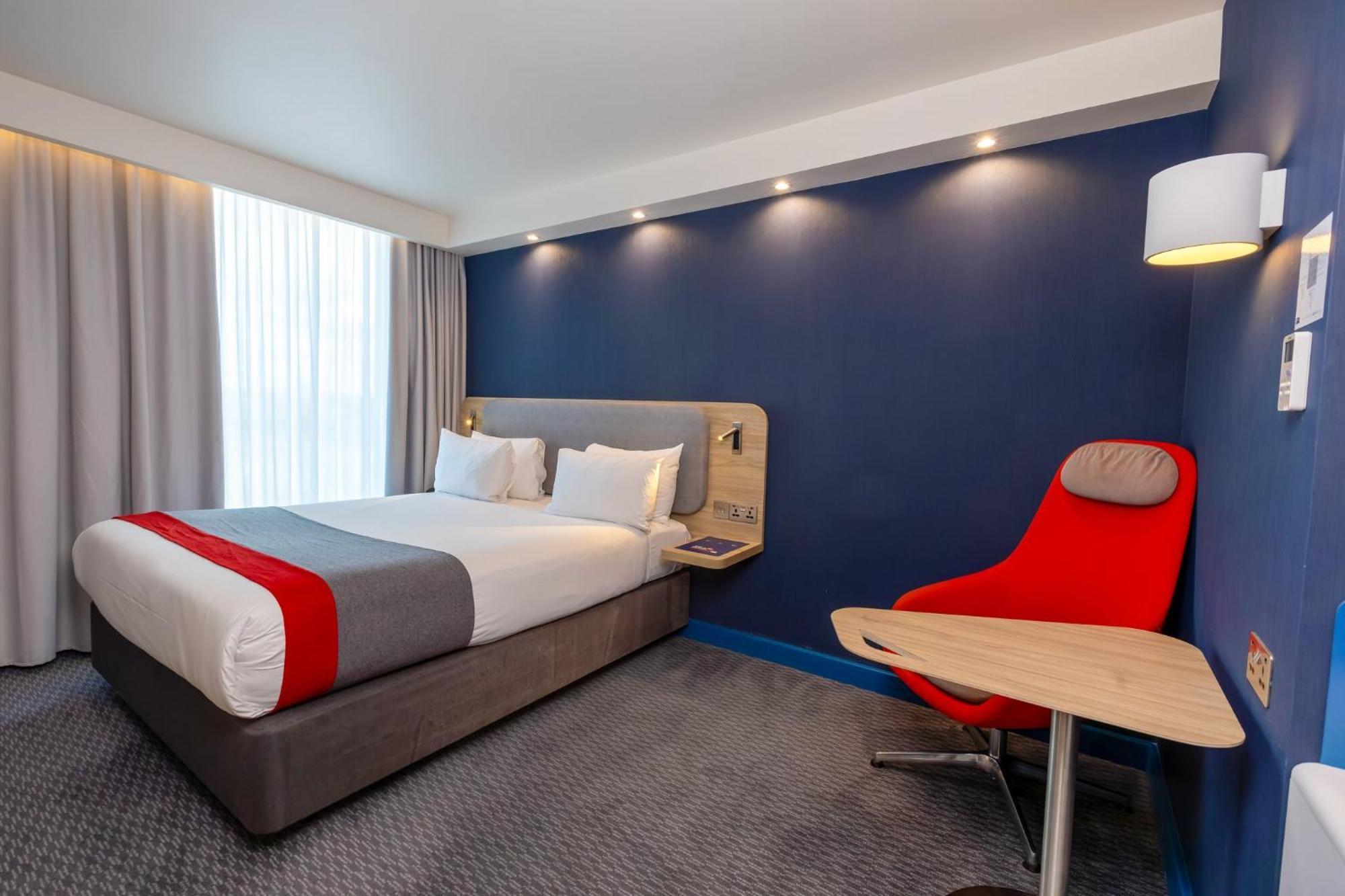 Holiday Inn Express - Manchester - Traffordcity By Ihg Urmston Esterno foto