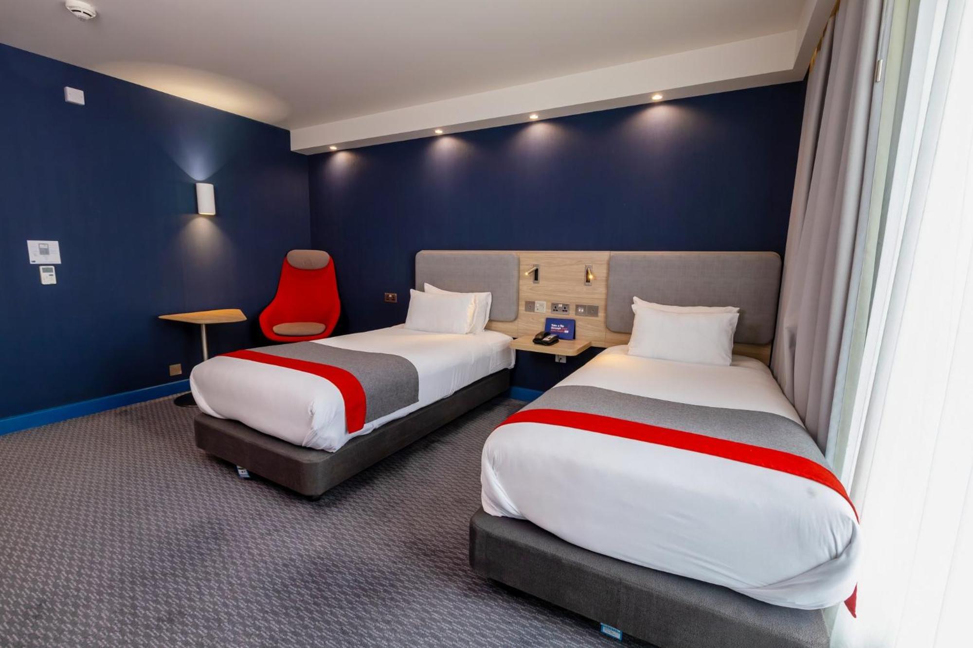 Holiday Inn Express - Manchester - Traffordcity By Ihg Urmston Esterno foto