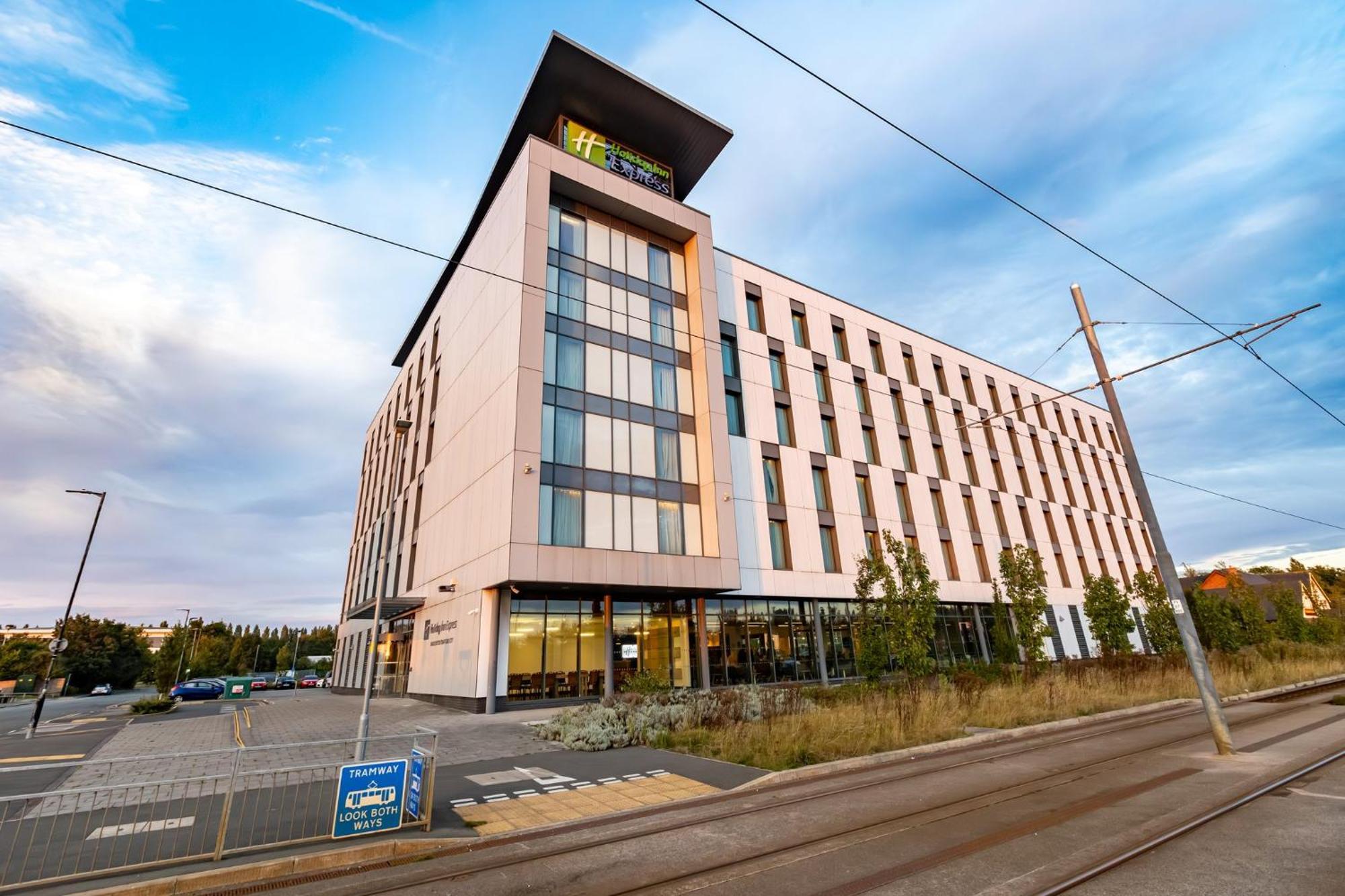Holiday Inn Express - Manchester - Traffordcity By Ihg Urmston Esterno foto