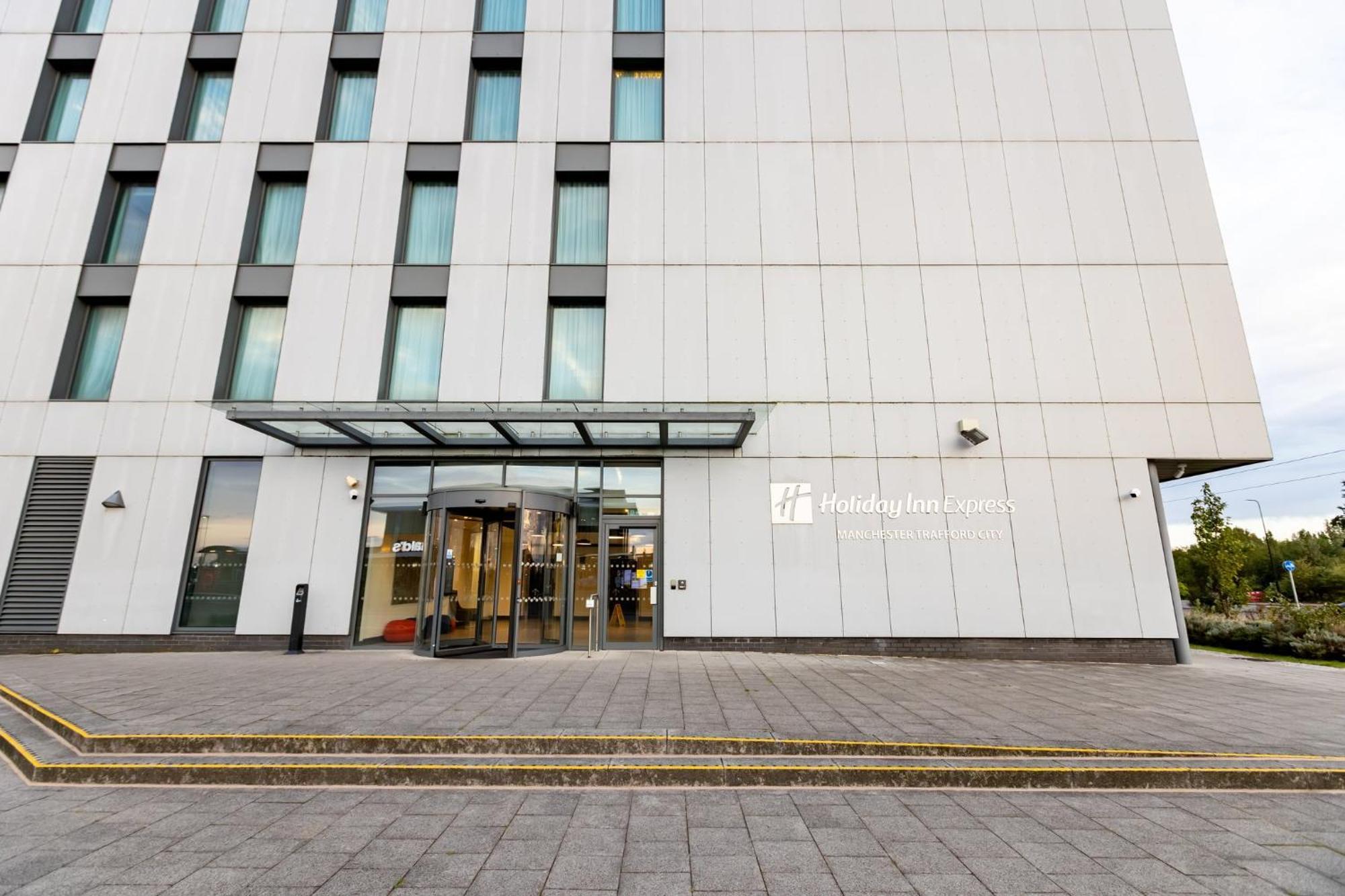 Holiday Inn Express - Manchester - Traffordcity By Ihg Urmston Esterno foto