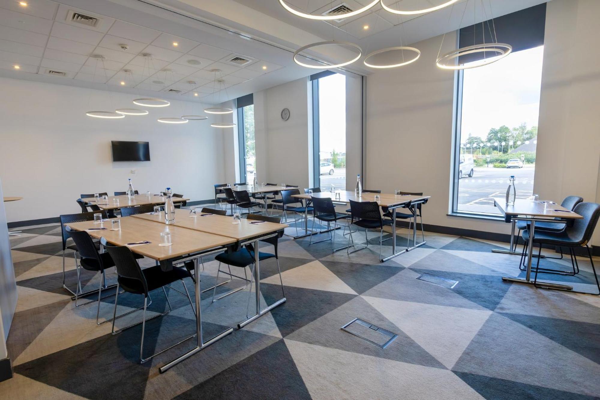 Holiday Inn Express - Manchester - Traffordcity By Ihg Urmston Esterno foto