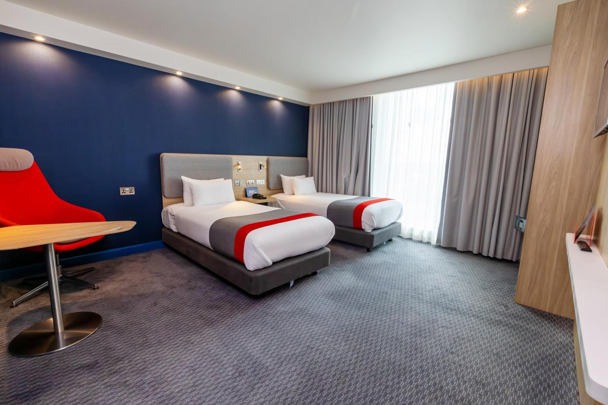 Holiday Inn Express - Manchester - Traffordcity By Ihg Urmston Esterno foto